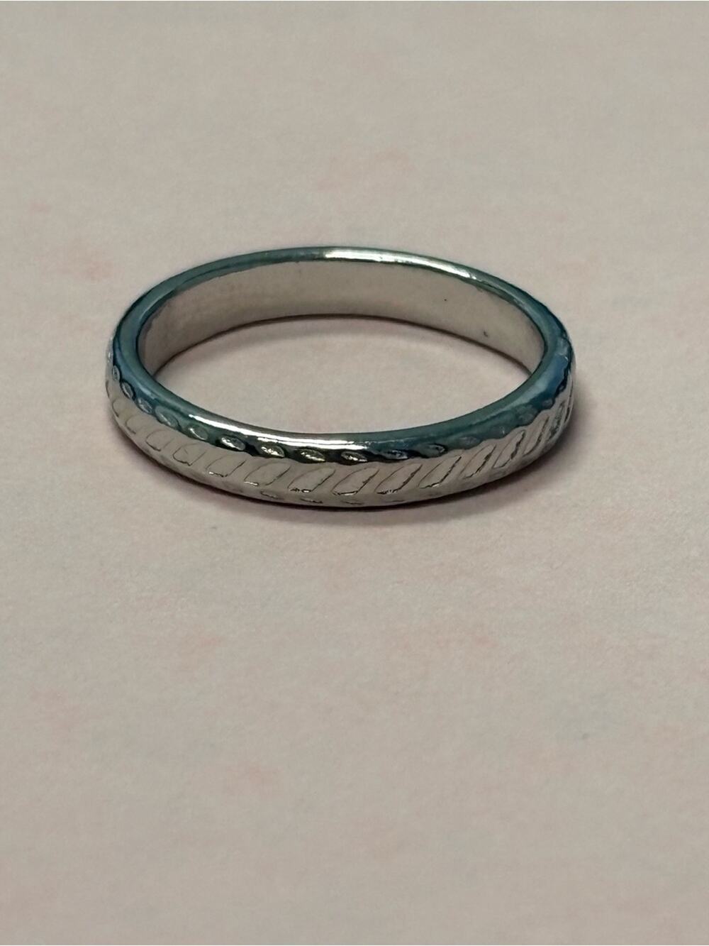 Silver Tone Etched Band Ring – Size 5.5 / 16mm – NWOT ✨